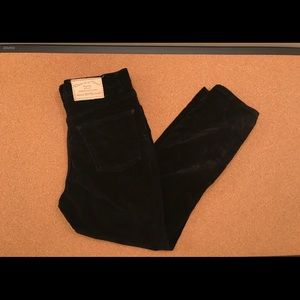 Oscar de la rents jeans!